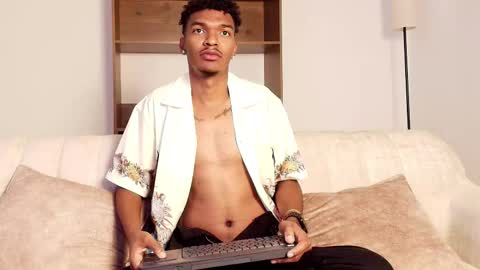 Marcelo Torres online show from 10.17.25