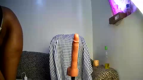 zuritamtam online show from 04.06.26