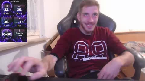 Zuzmoe online show from 11.14.25