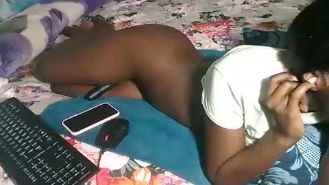 Snapshot of zuzu_angel chatting on 03.01.26 pam online show from 03.01.26