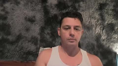 Snapshot of zyonart chatting on 09.28.25 Artnoyz Shower online show from 09.28.25