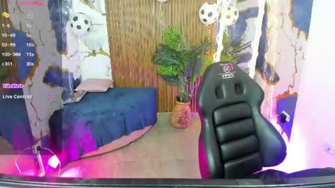 Snapshot of zyra_tay chatting on 07.04.26 zyra_tay online show from 07.04.26