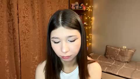 Snapshot of zyraelle chatting on 02.20.26 Lilith online show from 02.20.26