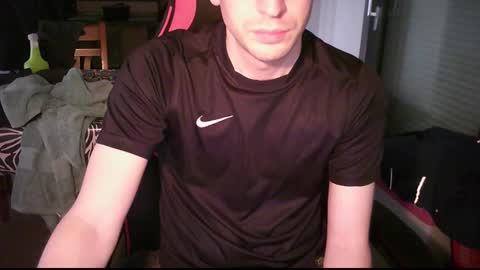 zyriosben online show from 02.06.25