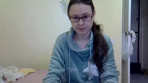 Zyuhre online show from 02.28.25