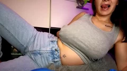 zzarraaa online show from 11.02.25