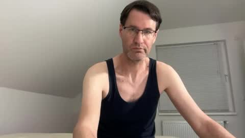 Snapshot of zzz123_cam chatting on 05.08.26 zzz123_cam online show from 05.08.26