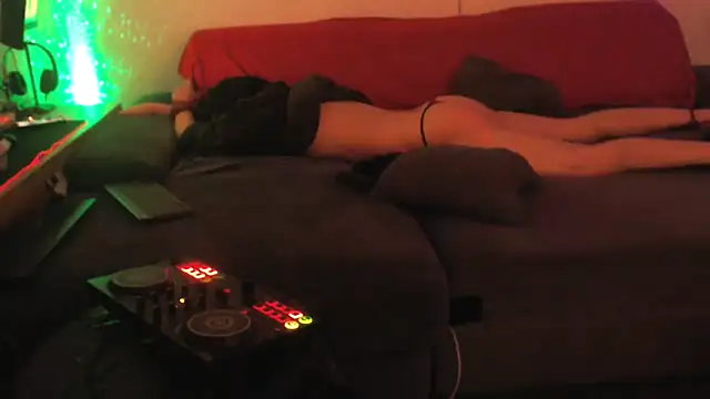 davidgntxxxxx online show from 10.26.25