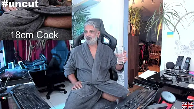 OnlineBossUK online show from 03.17.25