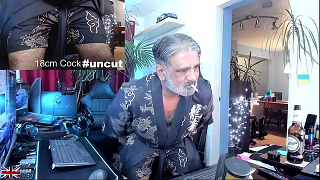 OnlineBossUK online show from 12.22.25