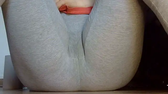 Squirtlady38 online show from 01.14.26