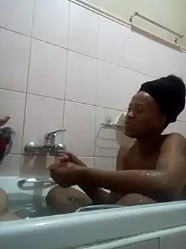 Snapshot of COOKIECANDY chatting on 10.20.25 COOKIECANDY online show from 10.20.25