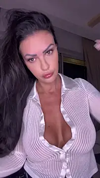 Snapshot of Helena_Karel chatting on 06.15.26 Helena Karel online show from 06.15.26