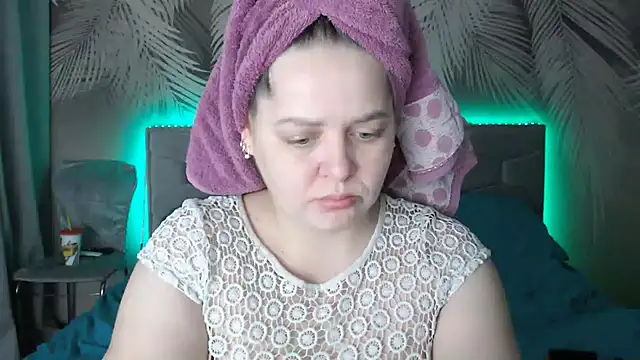 uliastar online show from 01.14.25