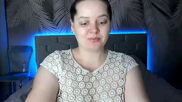 uliastar online show from 02.05.25