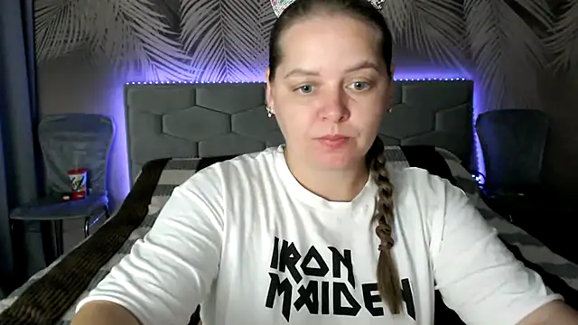 uliastar online show from 09.12.25