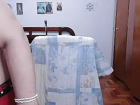 LauraVicttoria361215 online show from 02.18.25