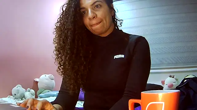 gatubelahot online show from 11.28.25