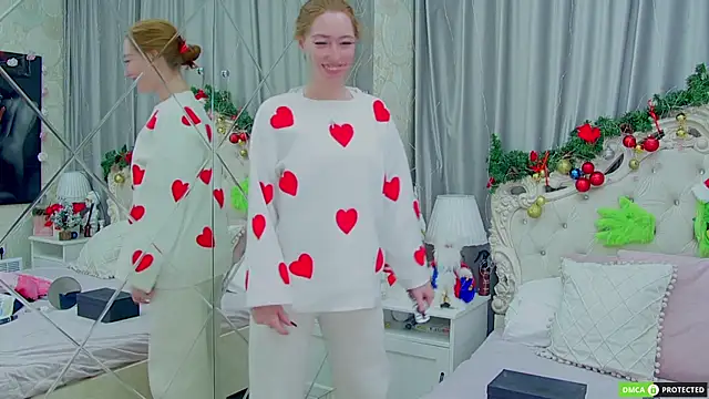 TinaBrook online show from 12.17.25