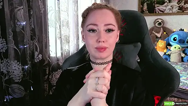 Snapshot of TinaBrook chatting on 04.27.26 TinaBrook online show from 04.27.26