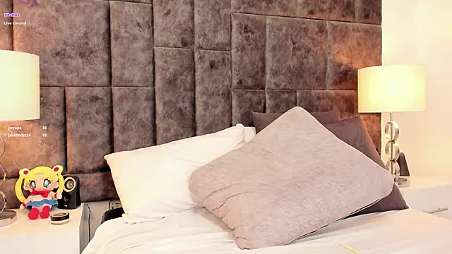 Petit-Rosse online show from 12.17.24