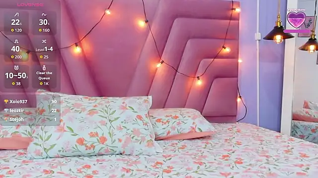 Snapshot of kinkylittlegirll chatting on 02.19.26 kinkylittlegirll online show from 02.19.26