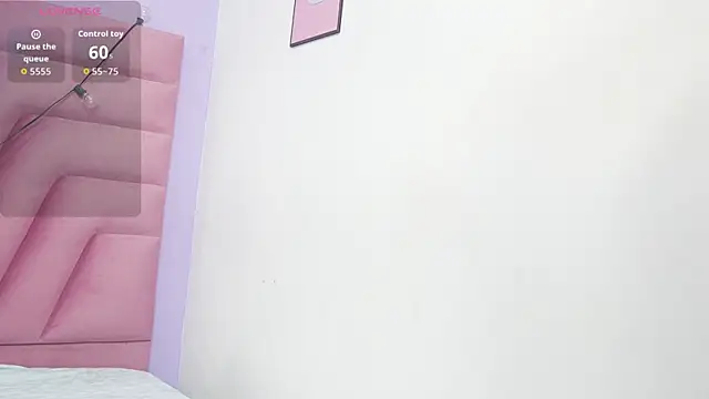 Snapshot of kinkylittlegirll chatting on 07.22.26 kinkylittlegirll online show from 07.22.26