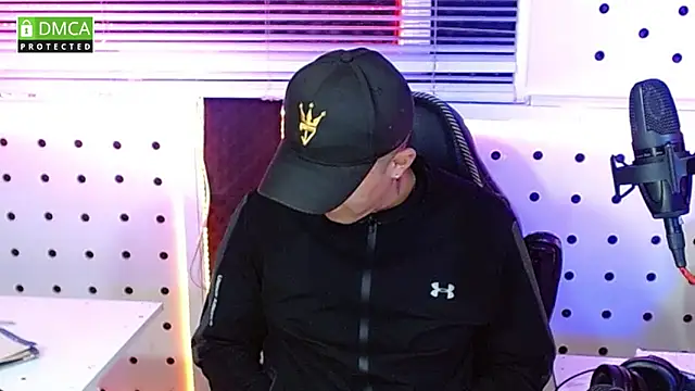 Darko0717 online show from 10.20.25