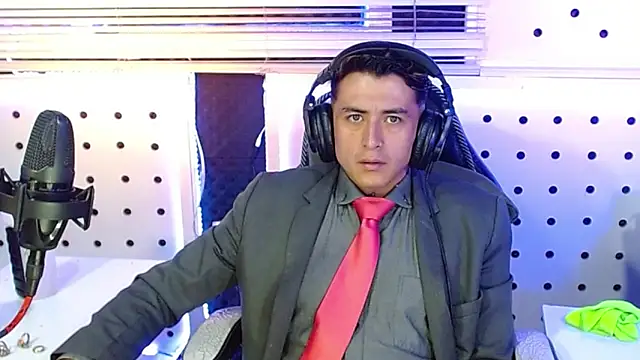 Darko0717 online show from 11.23.25