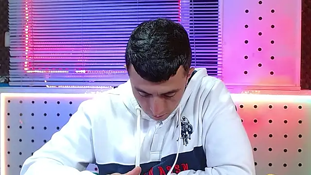 Darko0717 online show from 02.28.26