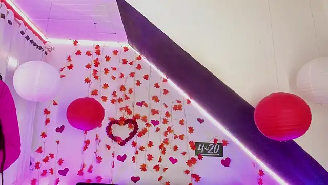 Cata green online show from 02.17.25