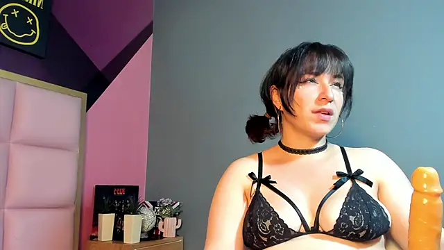 samanthaanderson  online show from 01.29.25