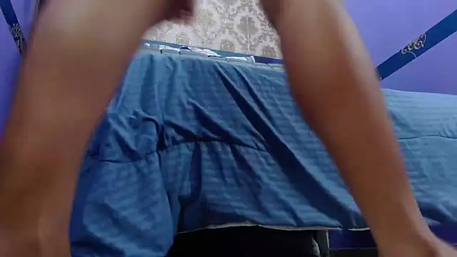 Abril Beltran  online show from 12.15.25