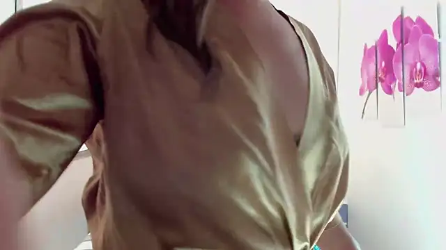 Abril Beltran  online show from 01.31.26