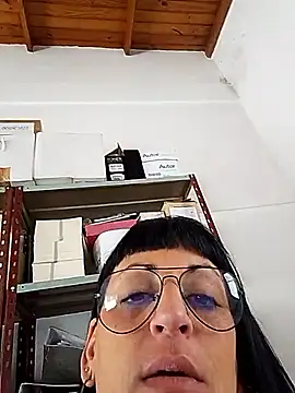 Snapshot of estefyzapata chatting on 02.02.26 estefyzapata online show from 02.02.26