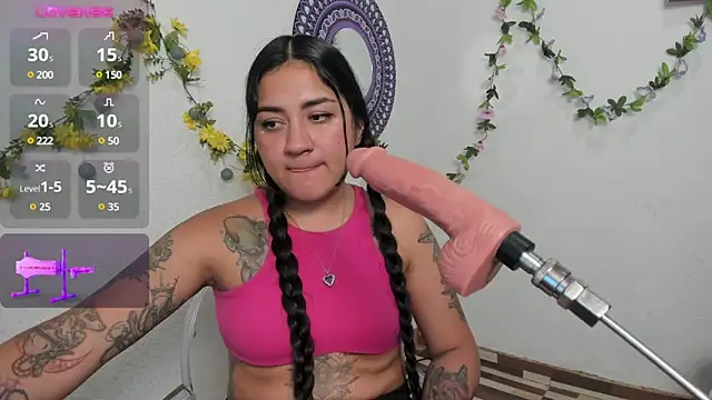 Snapshot of Hanna_moore1 chatting on 03.20.25 Hanna moore1 online show from 03.20.25