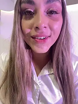 Snapshot of pamelao chatting on 05.19.26 pamelao online show from 05.19.26