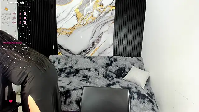 criss 21  online show from 03.15.25