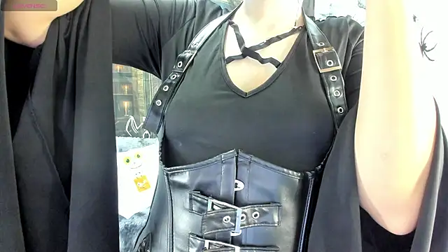 criss 21  online show from 10.24.25