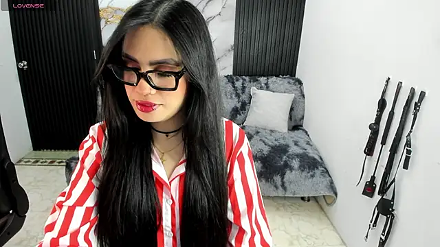 criss 21  online show from 02.07.26