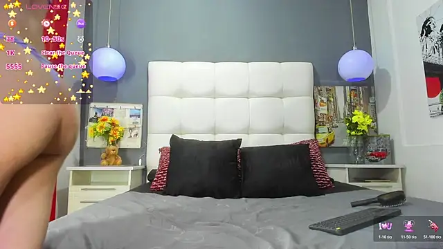 Snapshot of cinthya_walker1 chatting on 01.19.26 cinthya walker1 online show from 01.19.26