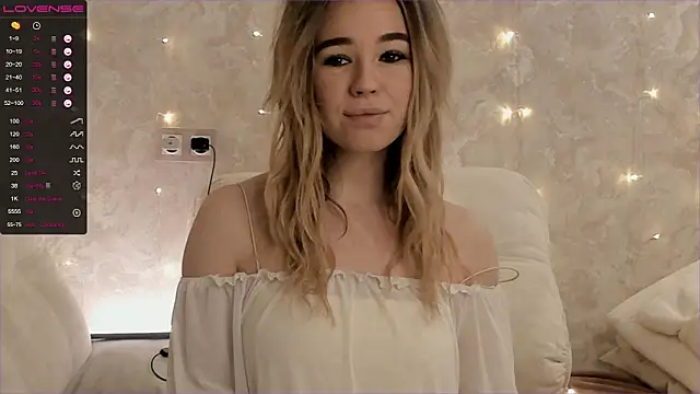 EvaSileZ online show from 10.22.25