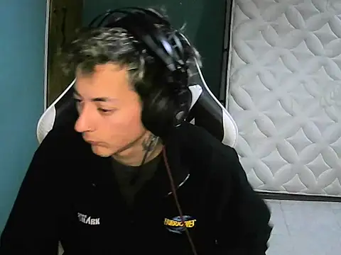 Snapshot of Jughead_16 chatting on 09.21.25 Jughead 16 online show from 09.21.25