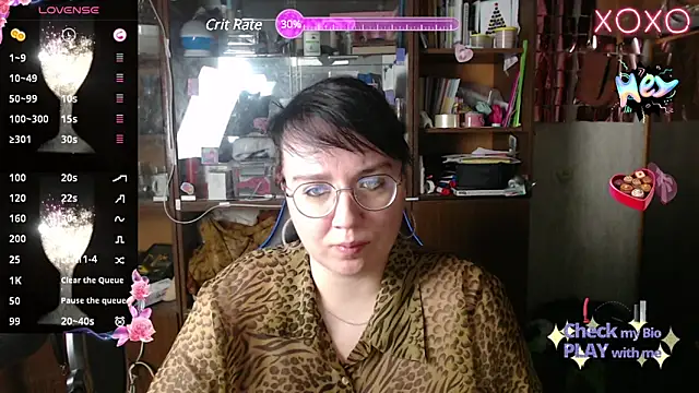 Snapshot of LeonaHarrison chatting on 02.11.25 LeonaHarrison online show from 02.11.25