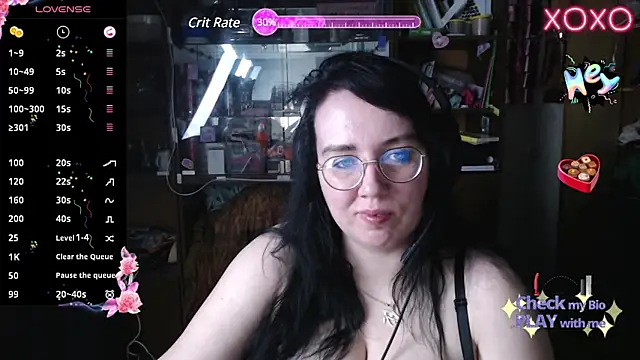 Snapshot of LeonaHarrison chatting on 03.13.25 LeonaHarrison online show from 03.13.25