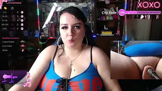 Snapshot of LeonaHarrison chatting on 10.14.25 LeonaHarrison online show from 10.14.25
