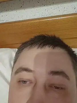 Snapshot of tores992 chatting on 09.24.25 tores992 online show from 09.24.25