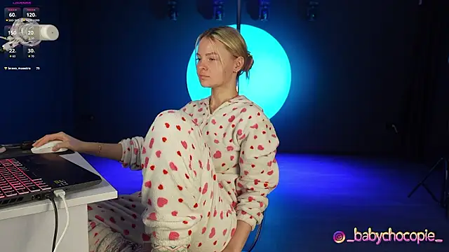 Snapshot of Masha_2002 chatting on 02.07.26 Masha 2002 online show from 02.07.26