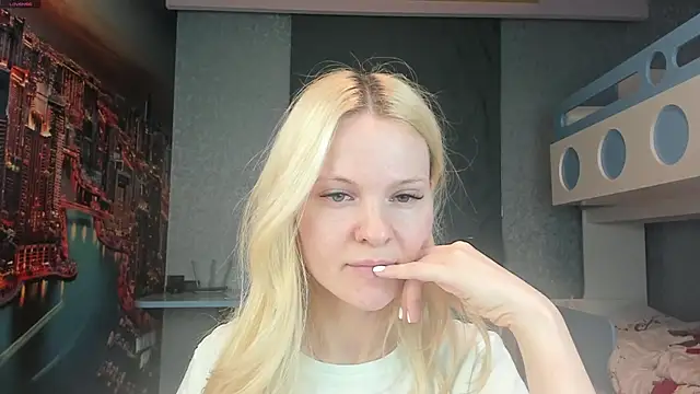 Snapshot of Masha_2002 chatting on 05.05.26 Masha 2002 online show from 05.05.26
