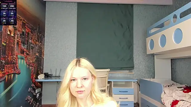 Snapshot of Masha_2002 chatting on 05.11.26 Masha 2002 online show from 05.11.26